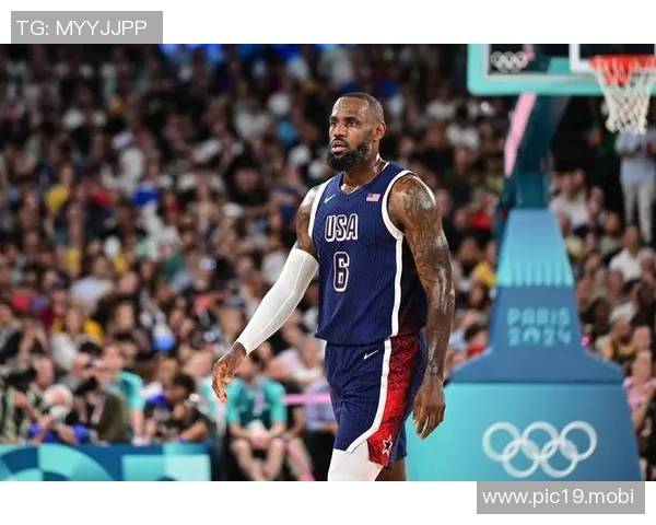 手感不佳！詹姆斯此役16投7中，得到15分6篮板5助攻